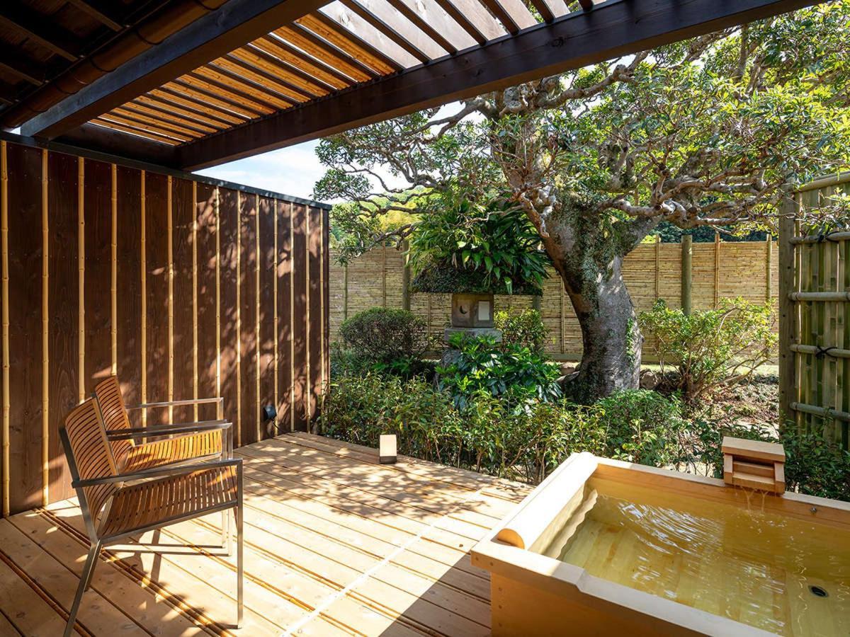 Shirakabeso Hotel Izu  Exterior photo